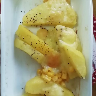 チーズのせ焼きポテト